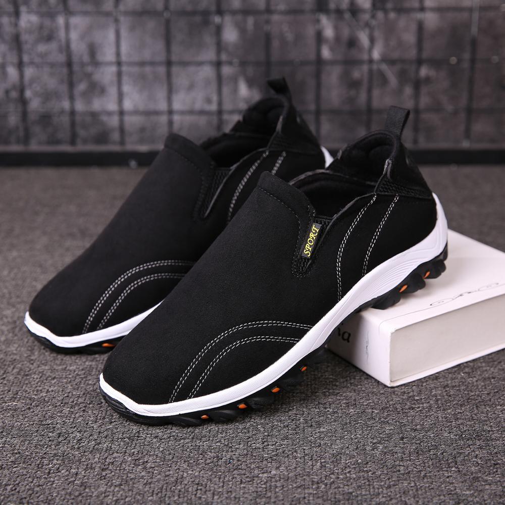 Men’s Lightweight Breathable Sports Shoes