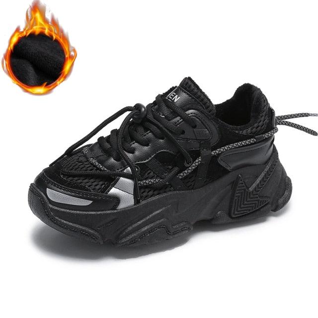 Women’s Lightweight Leather Sneakers
