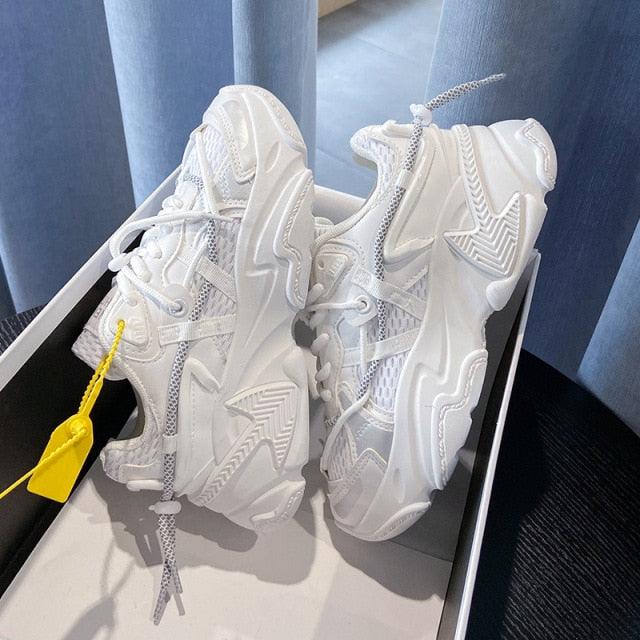 Women’s Lightweight Leather Sneakers