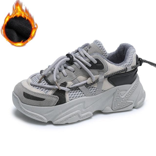 Women’s Lightweight Leather Sneakers