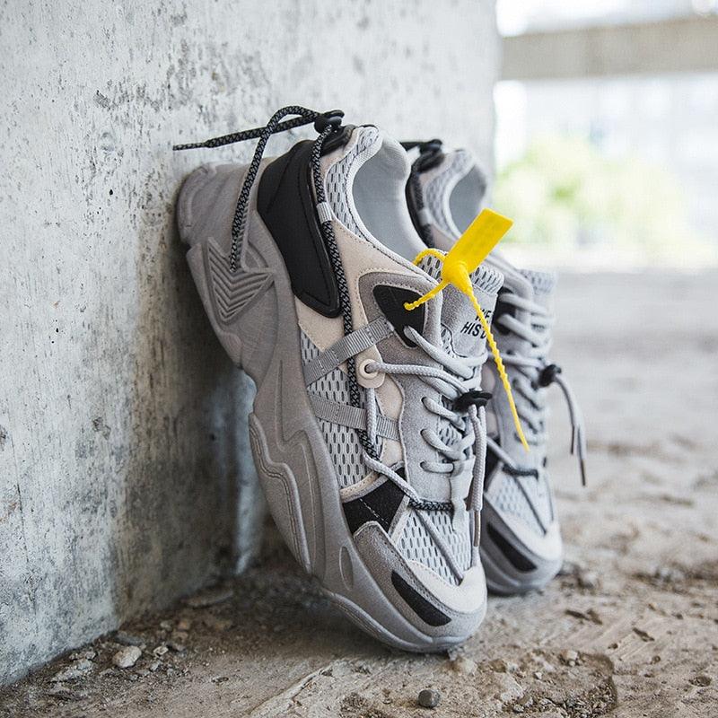 Women’s Lightweight Leather Sneakers